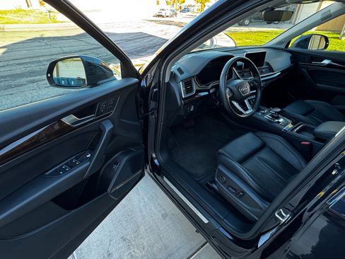 Used 2018 Audi Q5 2.0T Premium Plus image 16