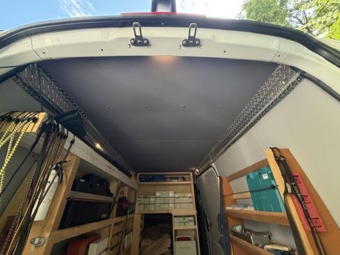 Used 2019 Mercedes-Benz Sprinter 144 image 12