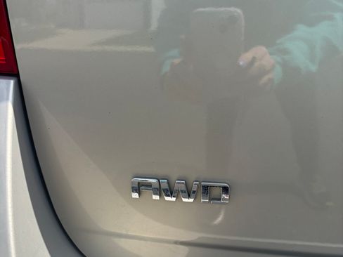 Used 2012 Chevrolet Equinox LS AWD/4WD image 11