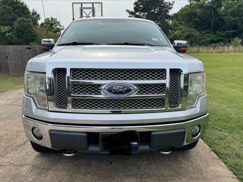 Used 2011 Ford F150 Lariat w/ Lariat Chrome Pkg AWD/4WD image 4