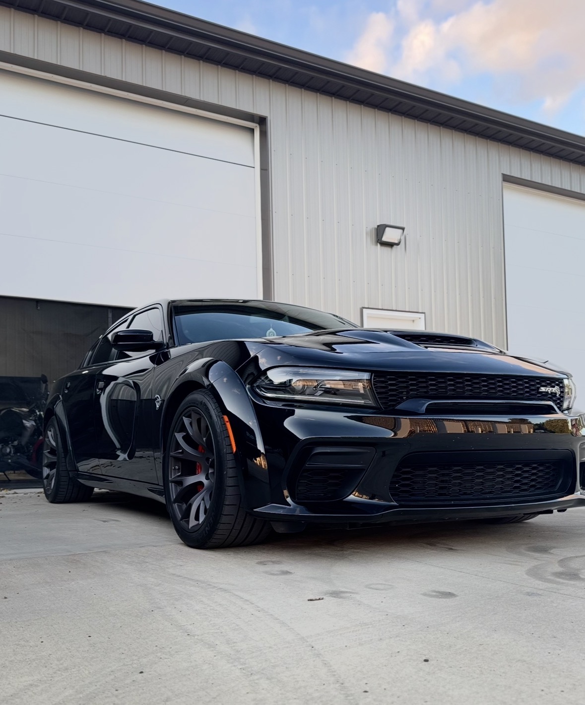 Used 2022 Dodge Charger SRT Hellcat RWD image 5