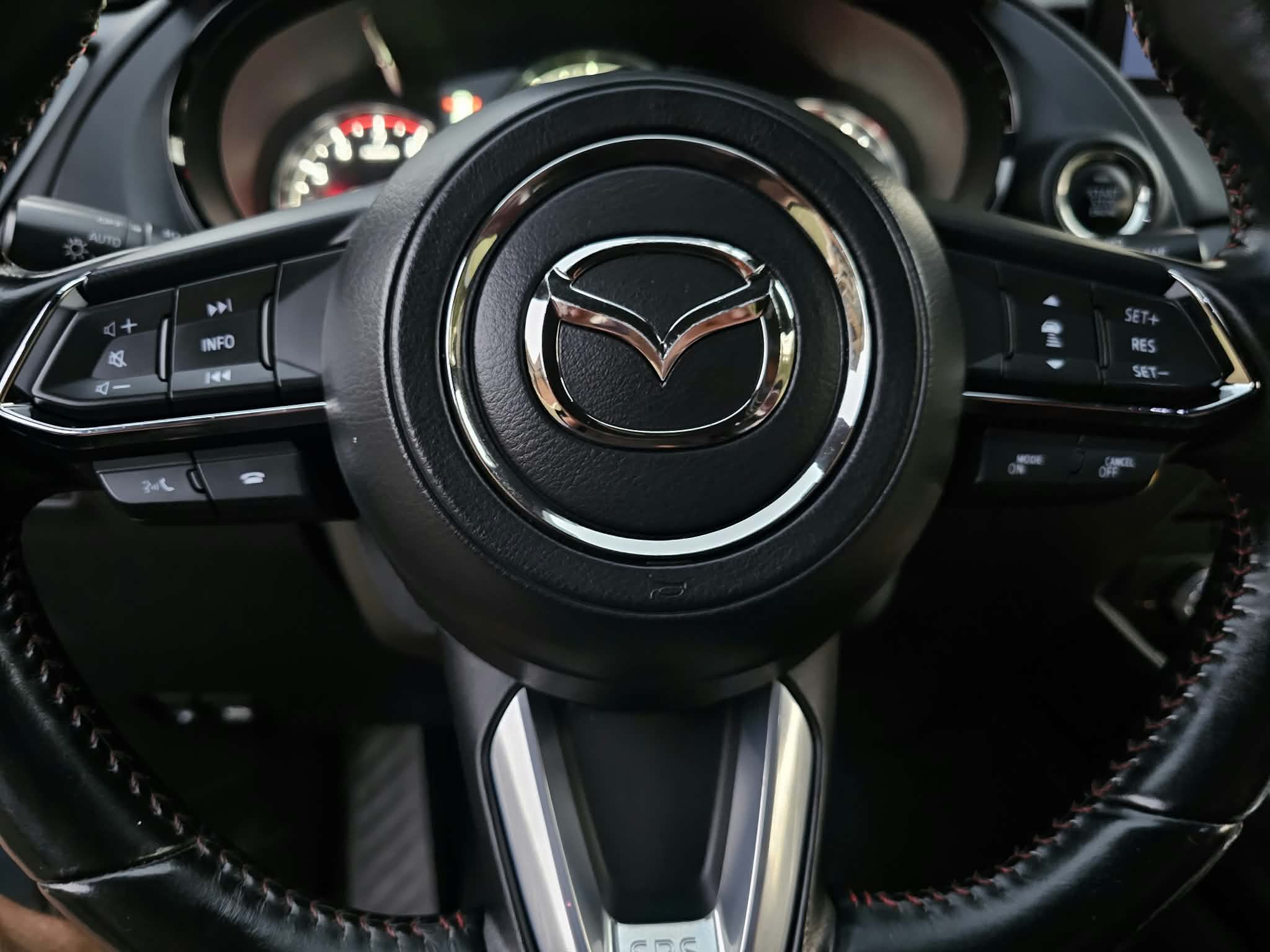 Used 2022 MAZDA CX-9 Carbon Edition AWD/4WD image 2