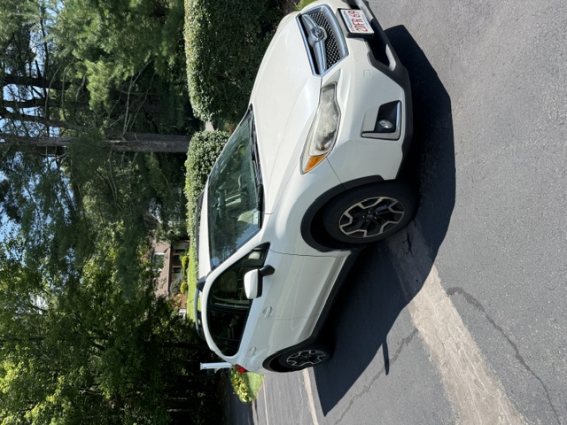 Used 2016 Subaru Crosstrek 2.0i Premium AWD/4WD image 2
