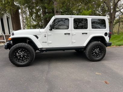 Used 2018 Jeep Wrangler Unlimited Sahara