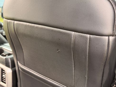 Used 2019 Ford F250 Lariat image 14