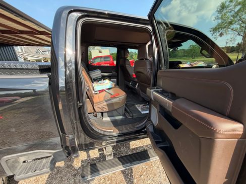 Used 2024 Ford F250 King Ranch w/ Chrome Package AWD/4WD image 14