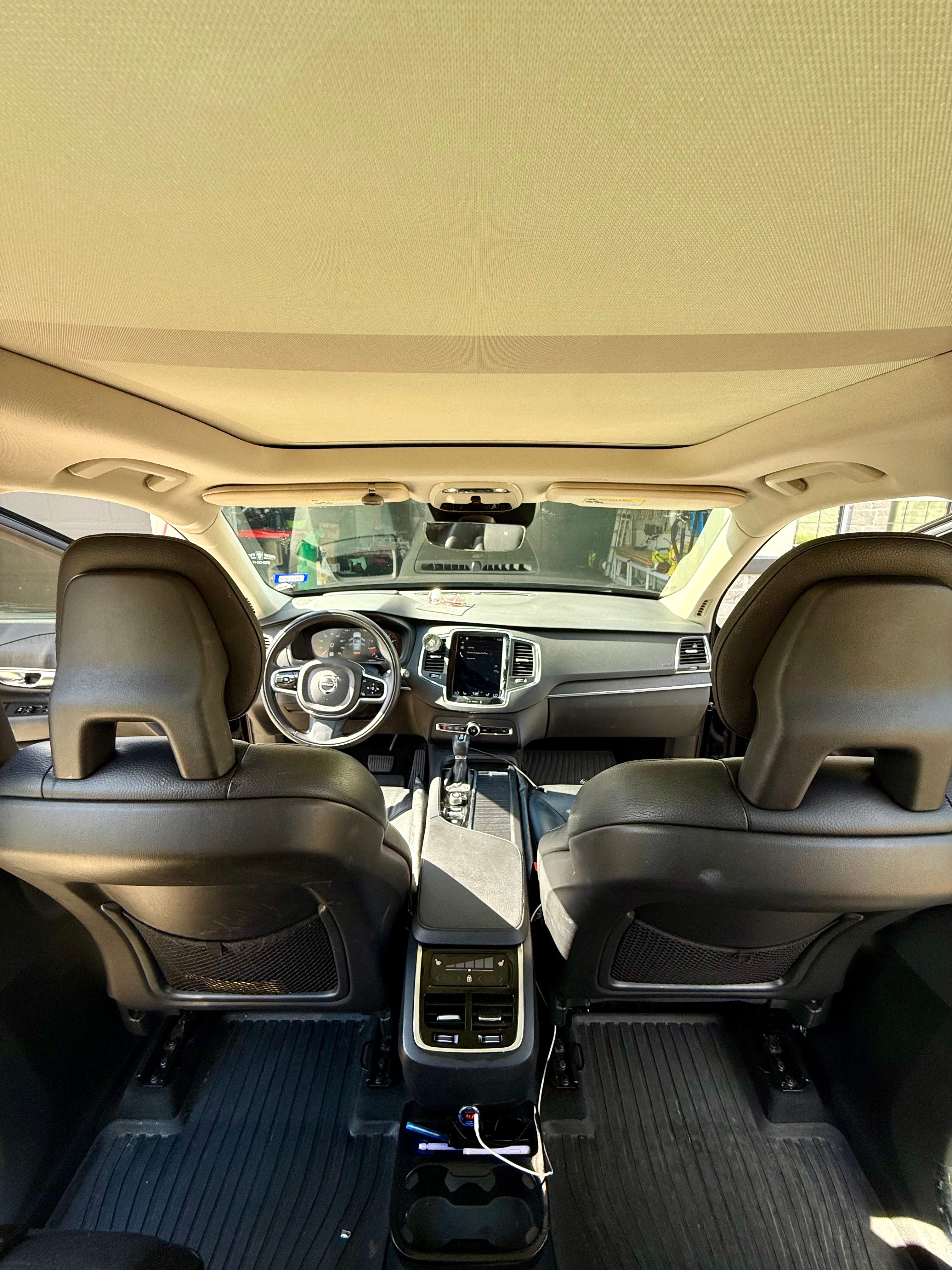 Used 2020 Volvo XC90 T6 Momentum w/ Protection Package AWD/4WD image 16