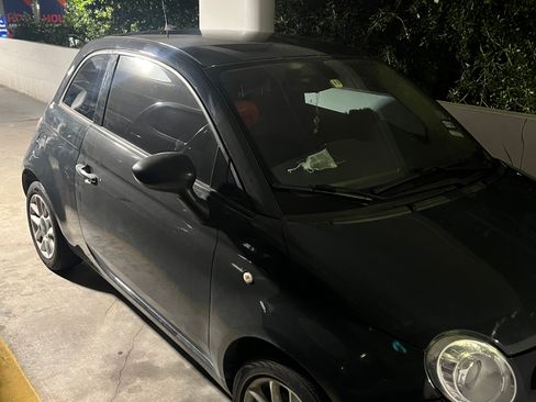 Used 2017 FIAT 500 Pop image 2