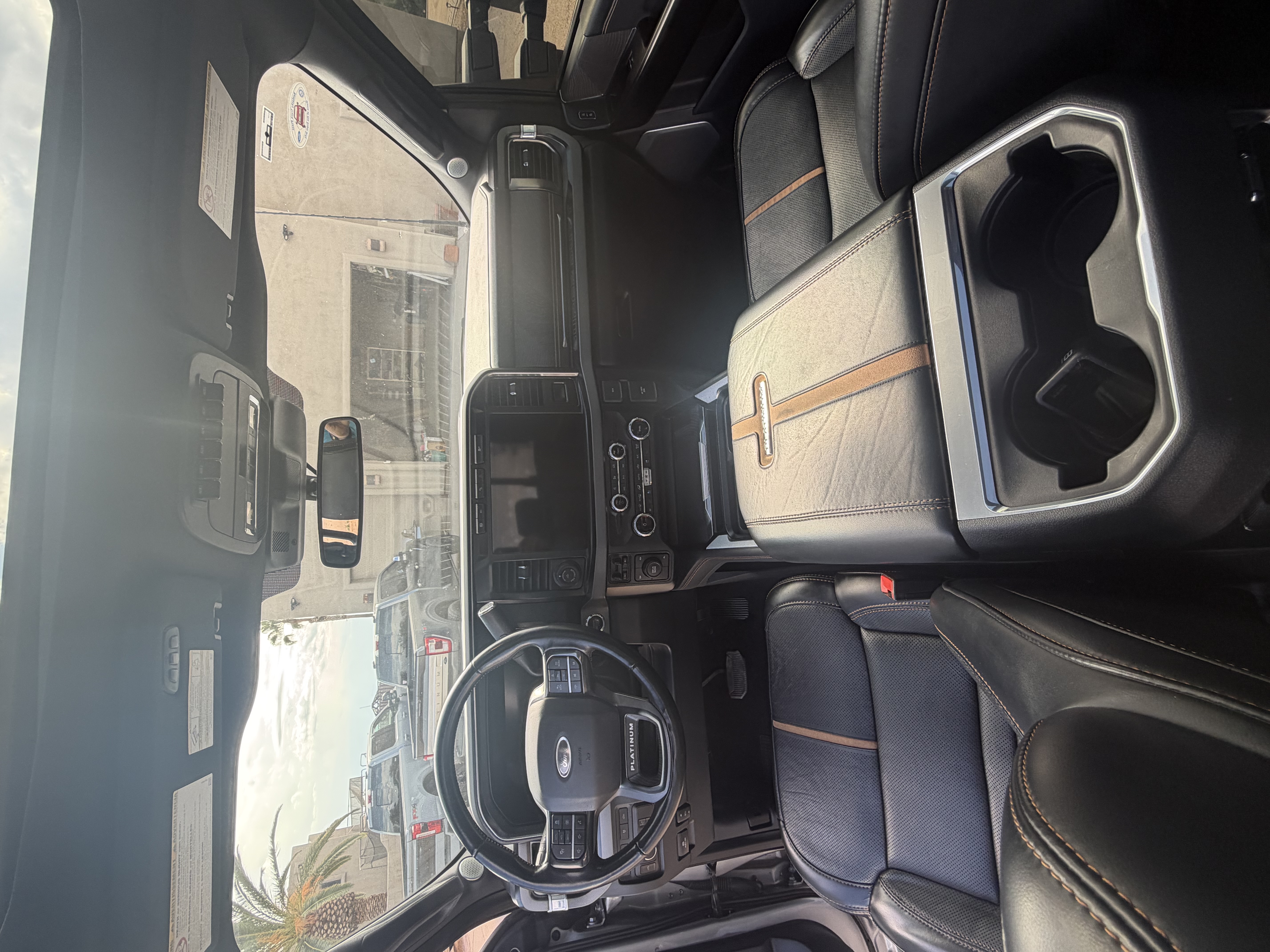 Used 2023 Ford F250 Platinum AWD/4WD image 9