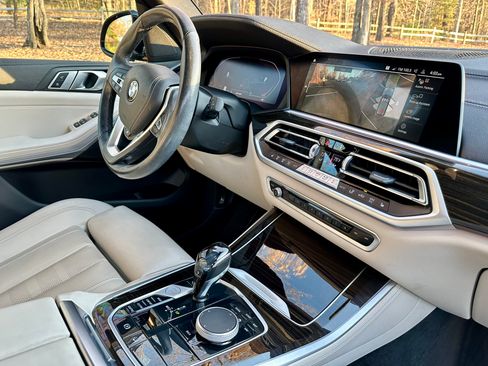 Used 2021 BMW X5 xDrive40i w/ Premium Package 2 image 6