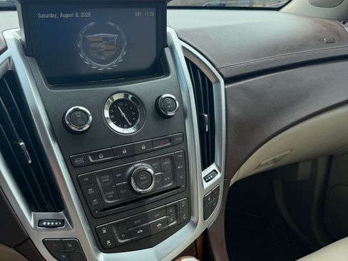 Used 2012 Cadillac SRX Luxury FWD image 8