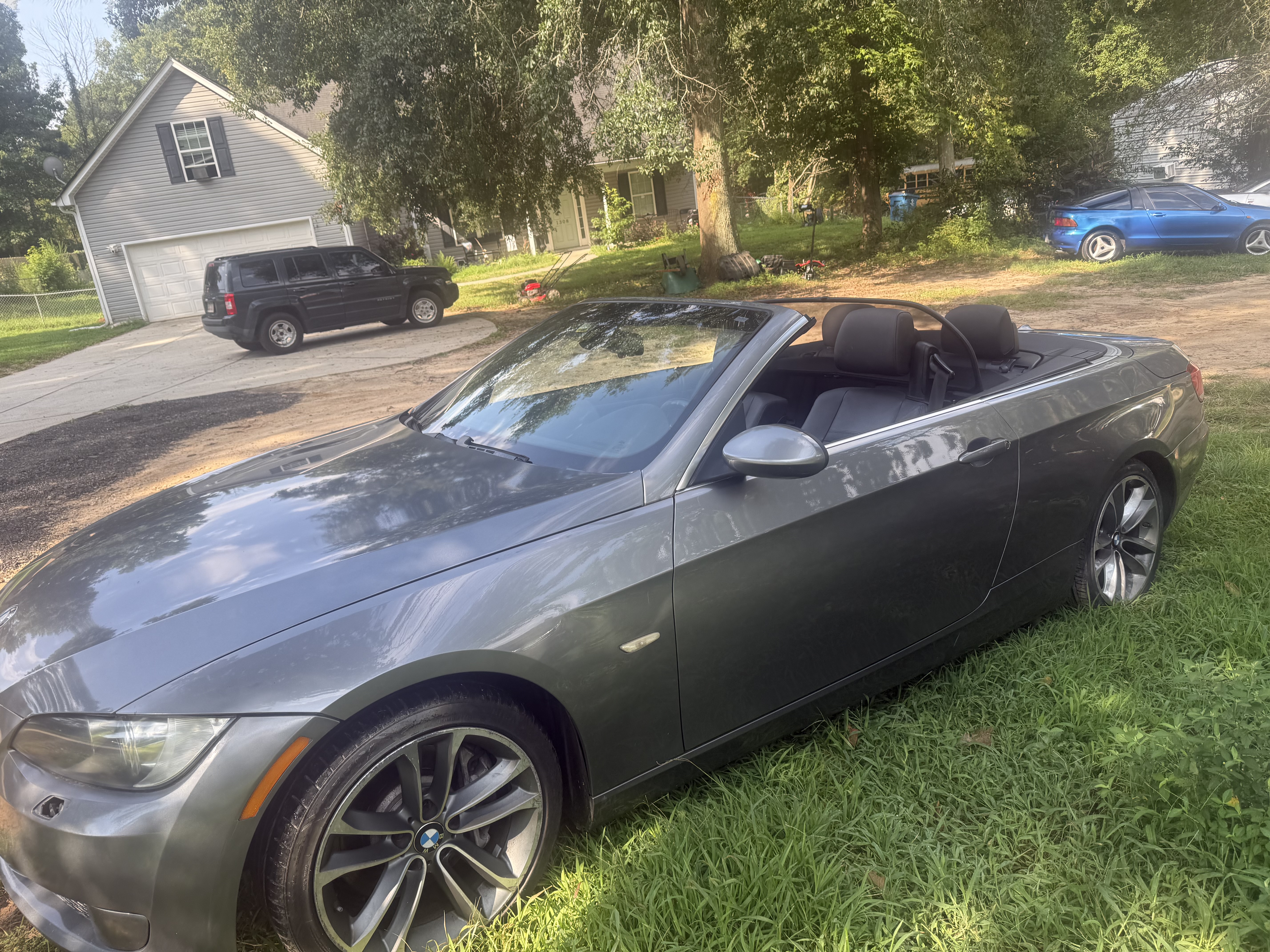 Used 2009 BMW 335i Convertible RWD image 1