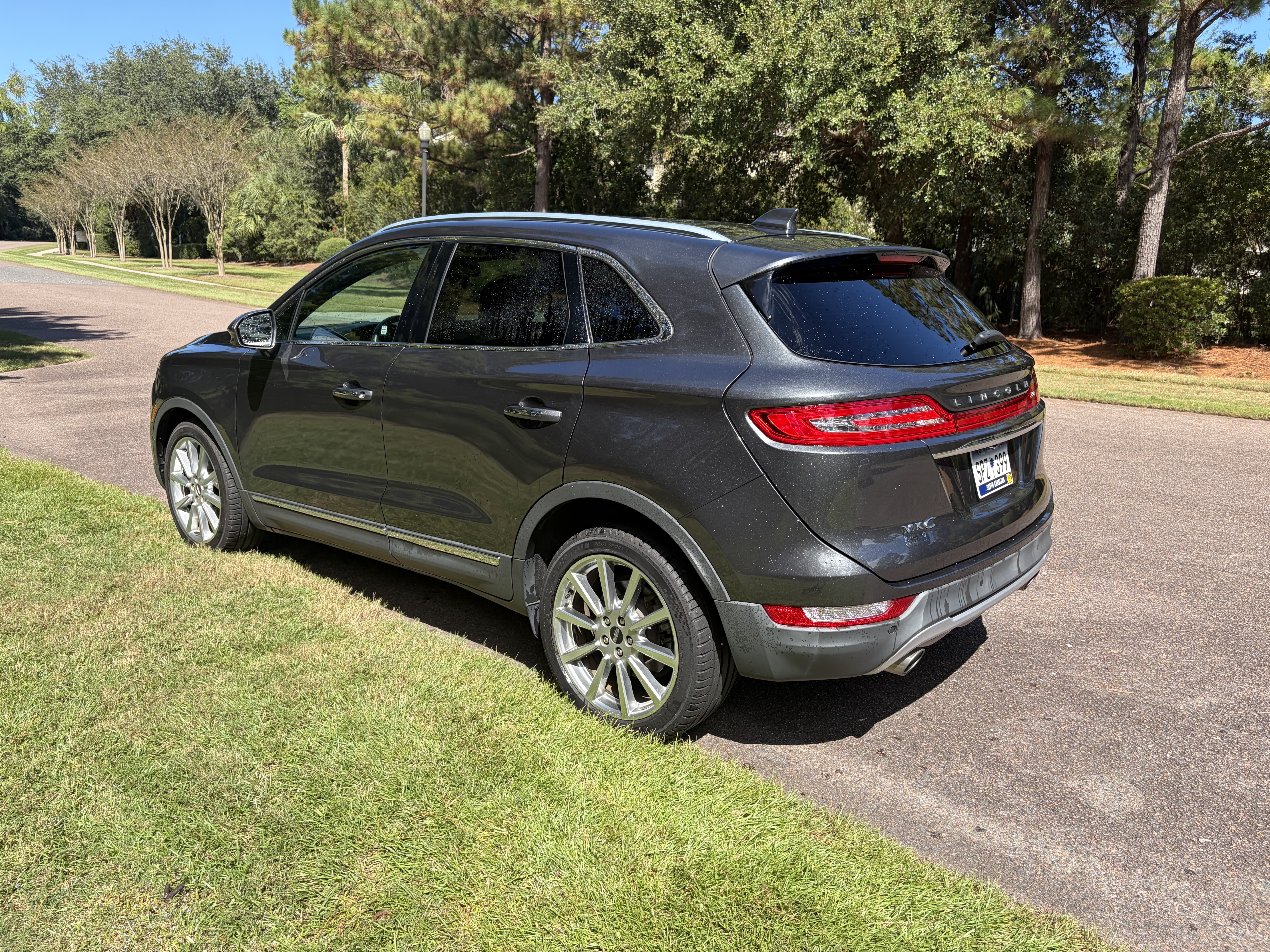 Used 2019 Lincoln MKC Reserve w/ MKC Technology Package FWD image 5