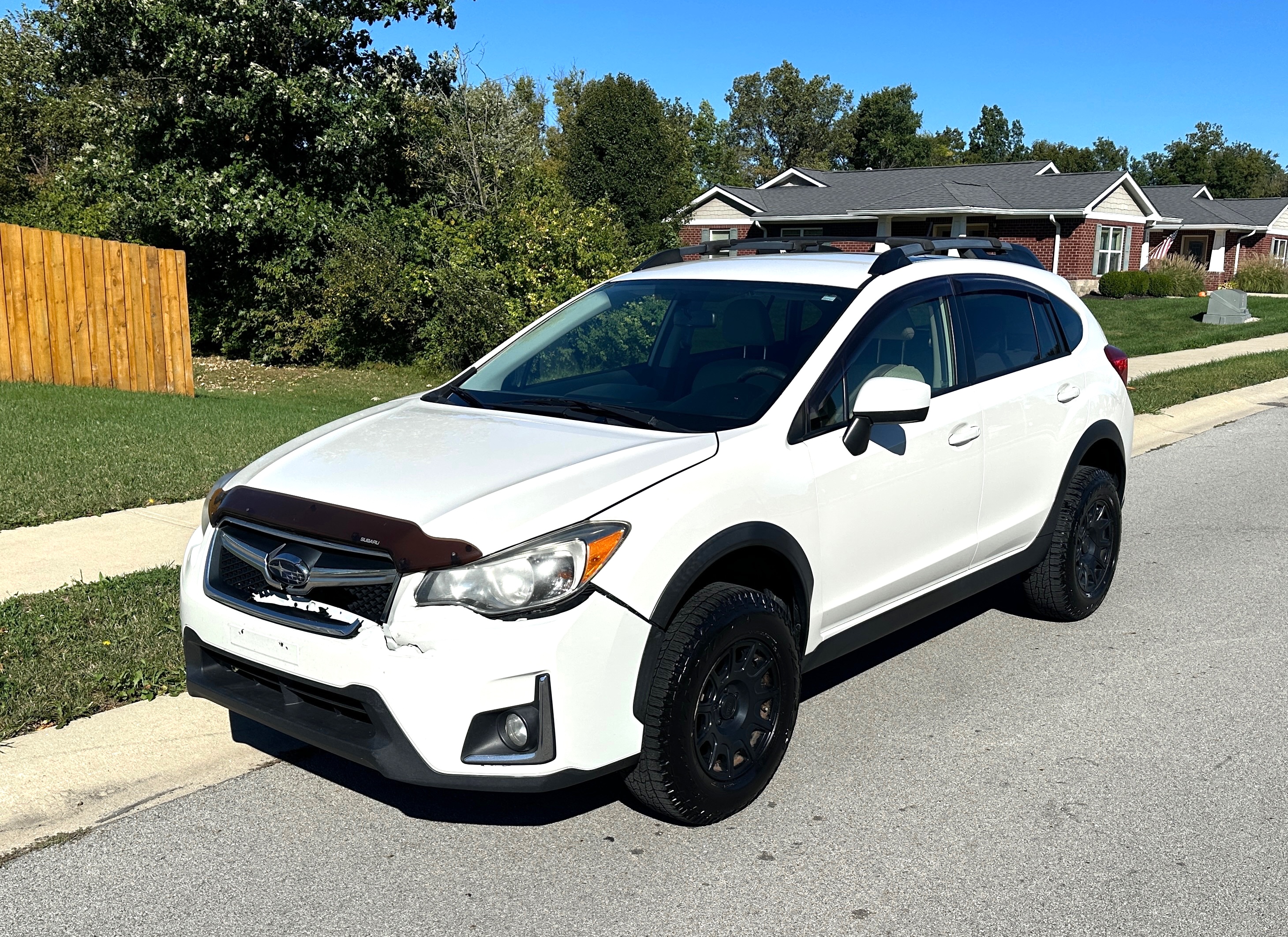 Used 2016 Subaru Crosstrek 2.0i Premium AWD/4WD image 2