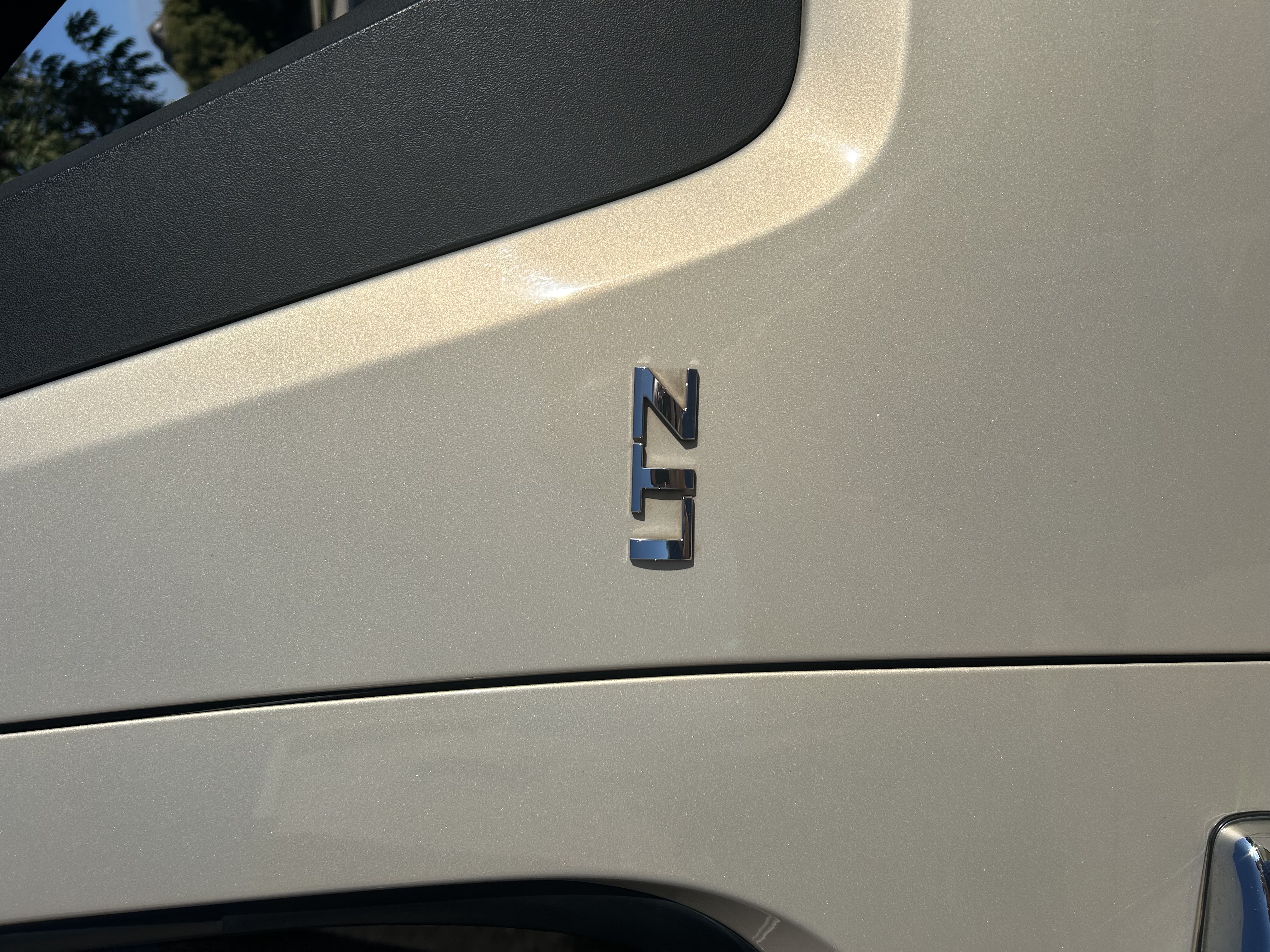 Used 2008 Chevrolet Avalanche LTZ w/ LTZ Preferred Equipment Group RWD image 13
