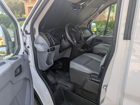 Used 2017 Ford Transit 250 148 Medium Roof image 5