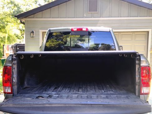 Used 2011 RAM 1500 Big Horn image 9