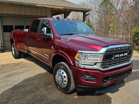 Used 2024 RAM 3500 Limited image 1