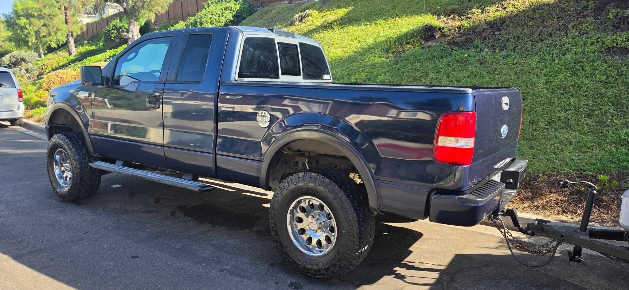Used 2005 Ford F150 FX4 AWD/4WD image 1