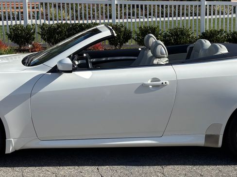 Used 2013 INFINITI G37 Sport w/ Premium Pkg image 1