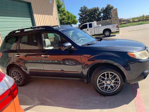 Used 2009 Subaru Forester 2.5X Limited image 9