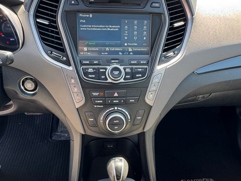 Used 2015 Hyundai Santa Fe Limited w/ Option Group 04 image 6