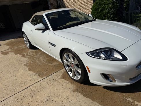 Used 2014 Jaguar XK Convertible RWD image 5