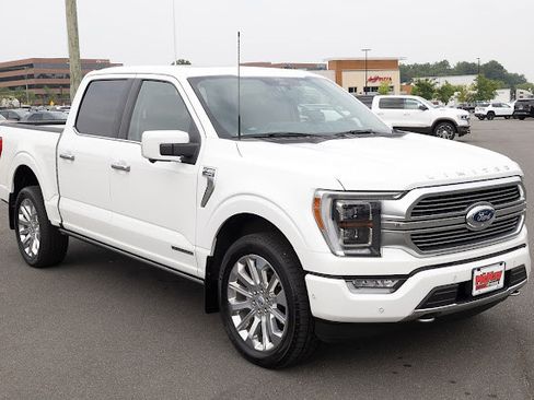 Used 2022 Ford F150 Limited image 5