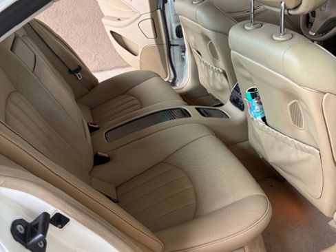 Used 2009 Mercedes-Benz CLS 550 image 11