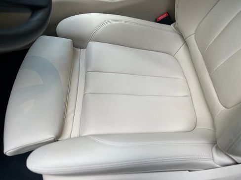 Used 2018 BMW 530i xDrive AWD/4WD image 17