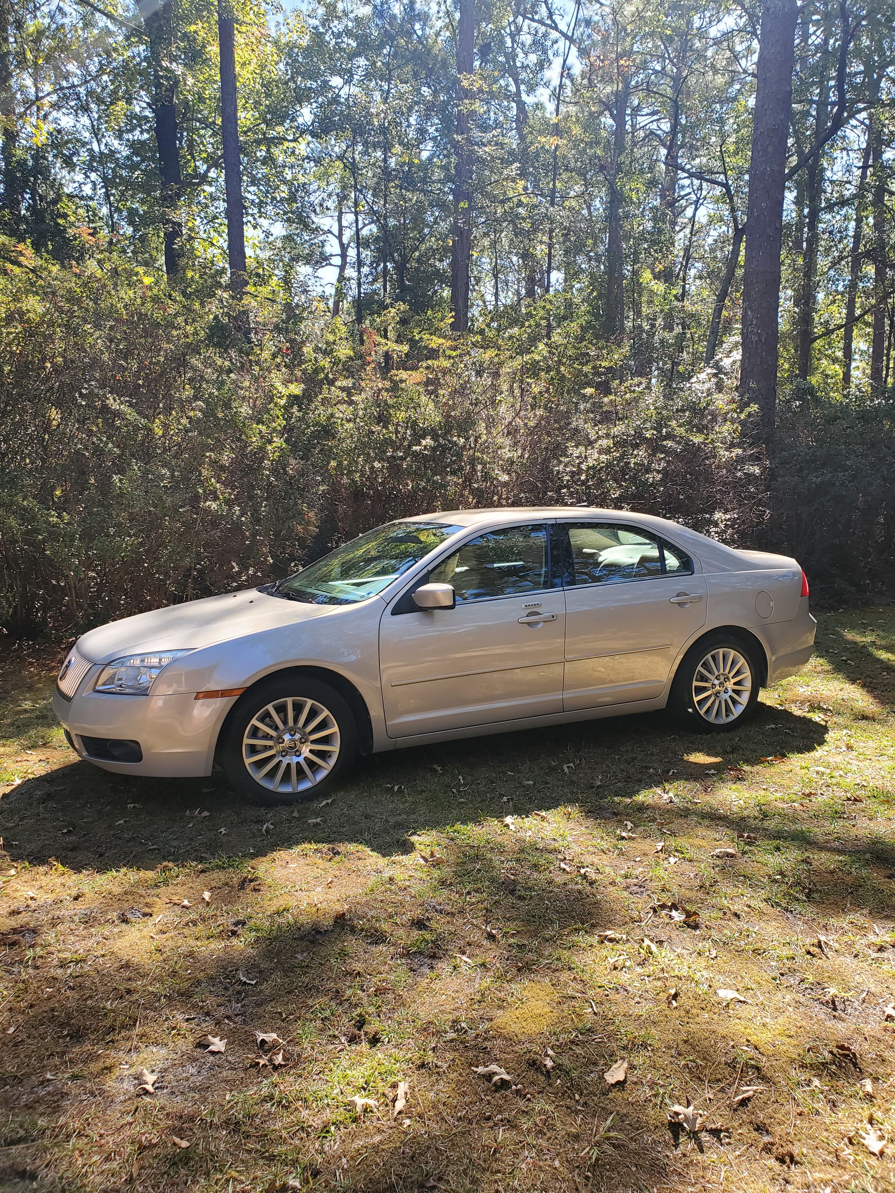Used 2009 Mercury Milan Premier FWD image 6
