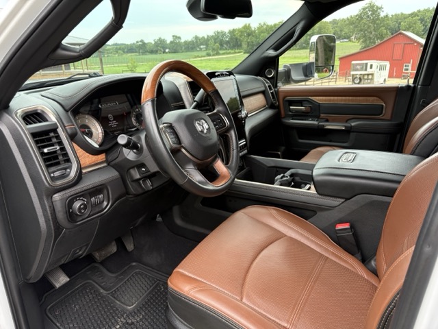 Used 2021 RAM 3500 Limited AWD/4WD image 15