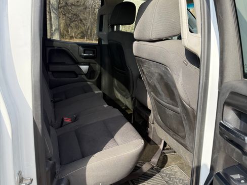 Used 2015 Chevrolet Silverado 2500 LT w/ LT Convenience Package image 21