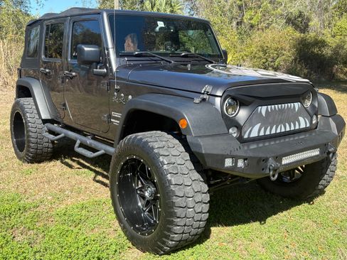 Used 2017 Jeep Wrangler Unlimited Sport w/ Quick Order Package 24S image 18