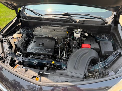 Used 2021 Buick Encore GX Select w/ Sport Touring Package FWD image 6