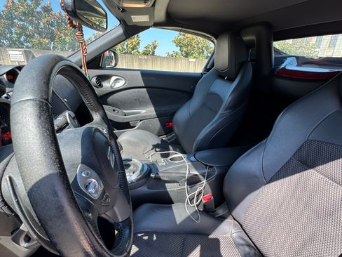 Used 2012 Nissan 370Z Touring w/ Sport Pkg image 10