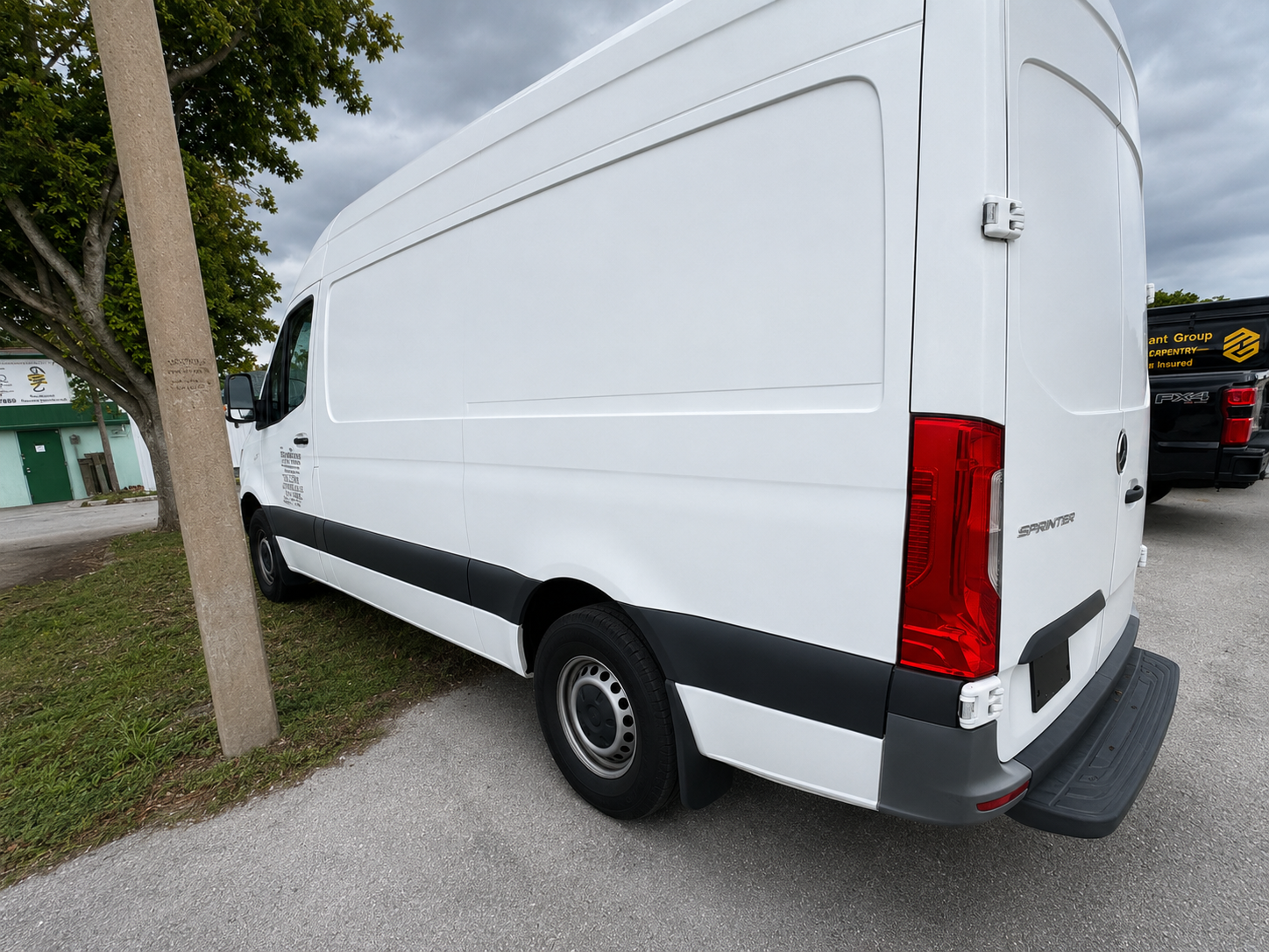 Used 2021 Mercedes-Benz Sprinter 2500 image 2