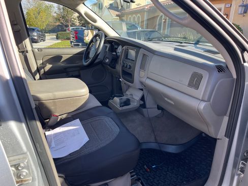 Used 2005 Dodge Ram 2500 Truck SLT w/ Quad Cab Big Horn Value Group image 8