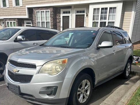 Used 2011 Chevrolet Equinox LT AWD/4WD image 1