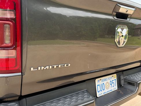 Used 2019 RAM 1500 Limited AWD/4WD image 29