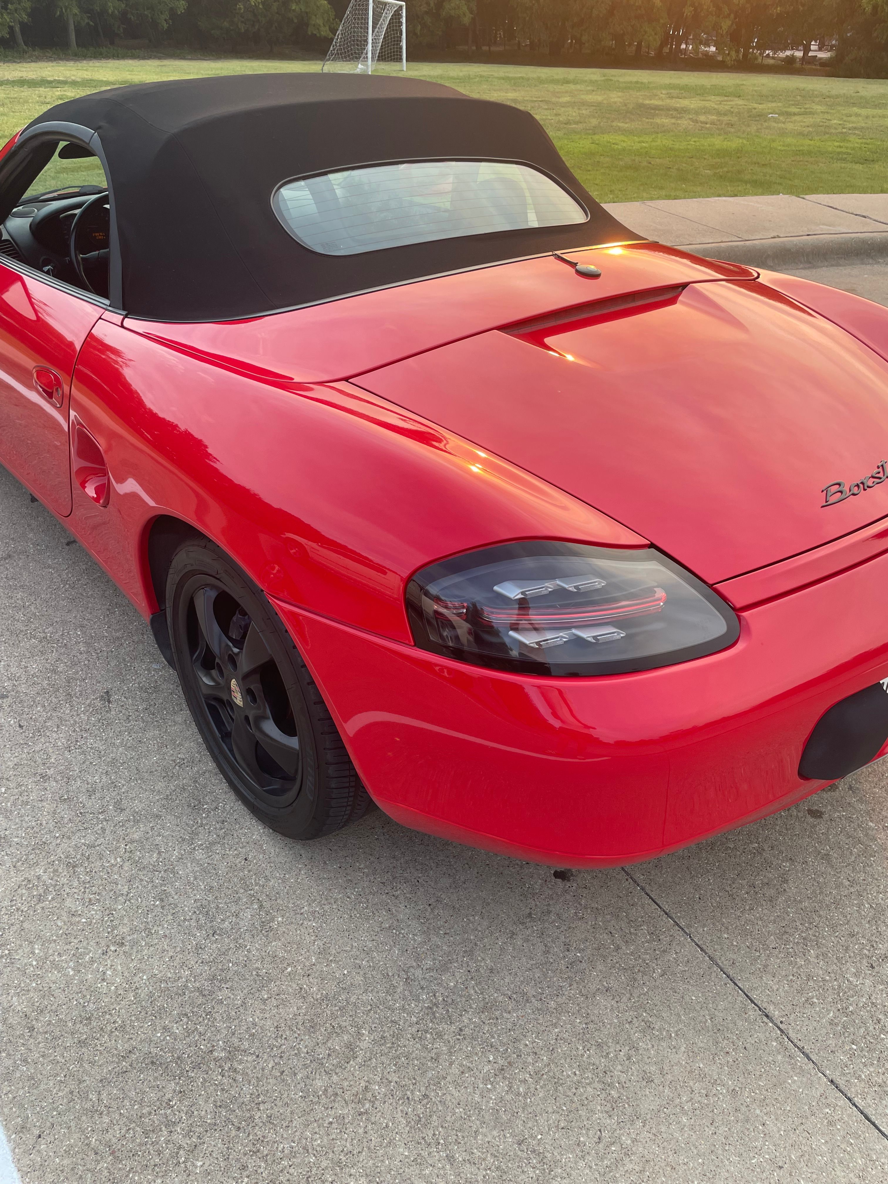 Used 2002 Porsche Boxster RWD image 12