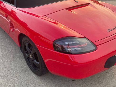 Used 2002 Porsche Boxster RWD image 12