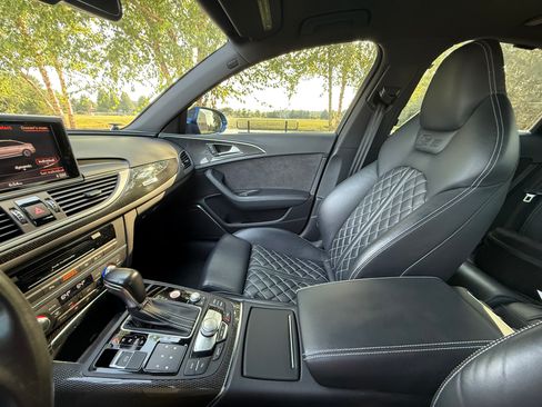 Used 2016 Audi S6 Prestige image 12