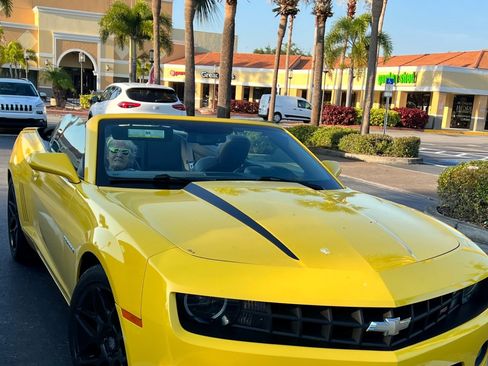 Used 2012 Chevrolet Camaro LT w/ RS Package RWD image 9
