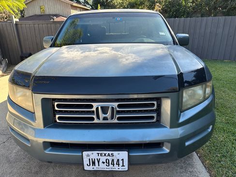 Used 2008 Honda Ridgeline RTS image 2