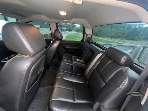 Used 2008 Chevrolet Silverado 1500 LT w/ Power Pack Plus image 9