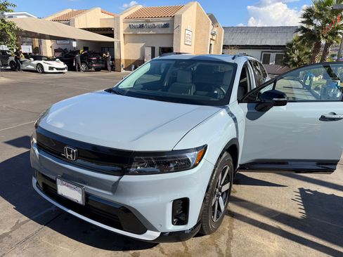 Used 2025 Honda Prologue Touring image 1