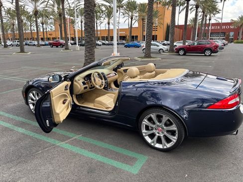 Used 2015 Jaguar XK Convertible image 2