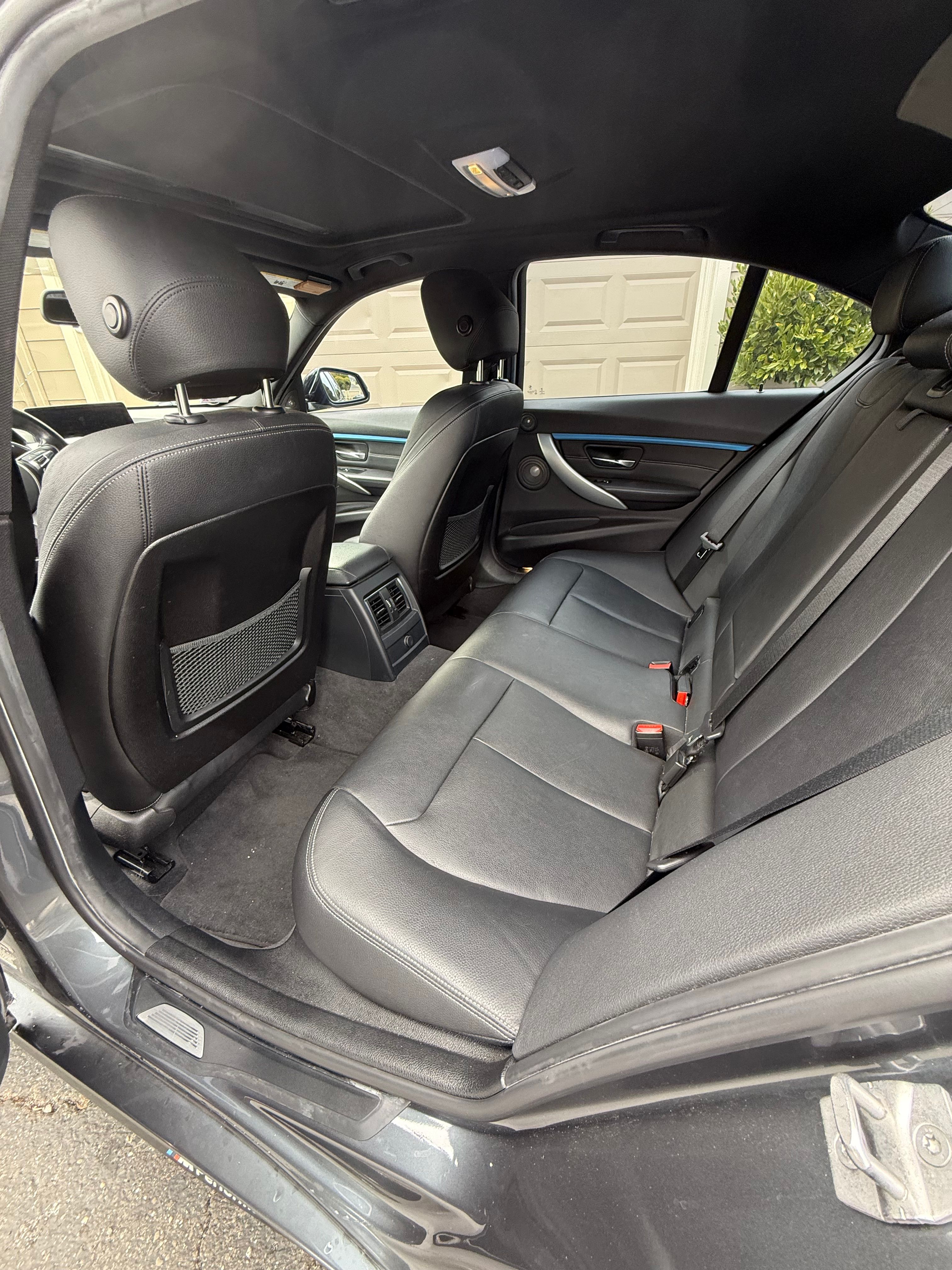 Used 2016 BMW 328i Sedan RWD image 17
