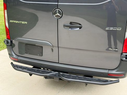 Used 2019 Mercedes-Benz Sprinter 4x4 170 image 12